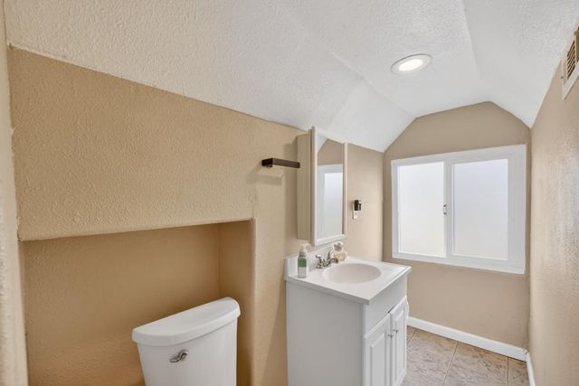 4339 Fruitvale Rd, Lincoln, CA 95648