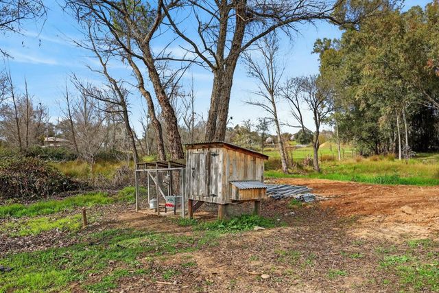 4339 Fruitvale Rd, Lincoln, CA 95648