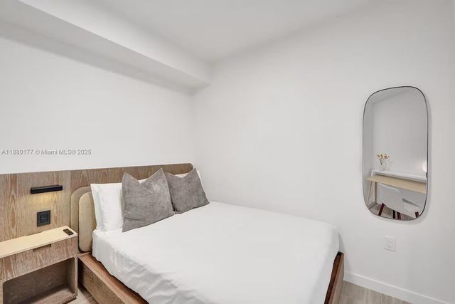 580 72nd Street 1713, Miami Beach, FL 33141