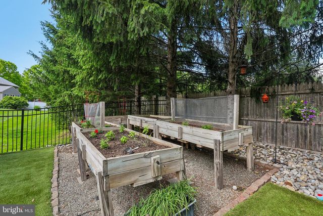 4319 MICHENER RD, Doylestown, PA 18902