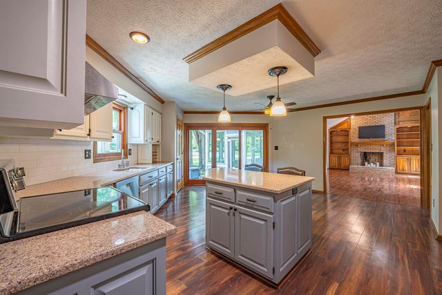 1191 Springtree Lane, Westerville, OH 43081
