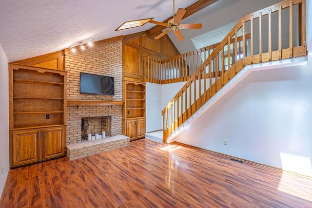 1191 Springtree Lane, Westerville, OH 43081