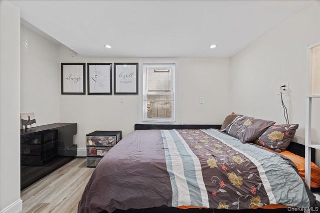 5 James Street, East Rockaway, NY 11518