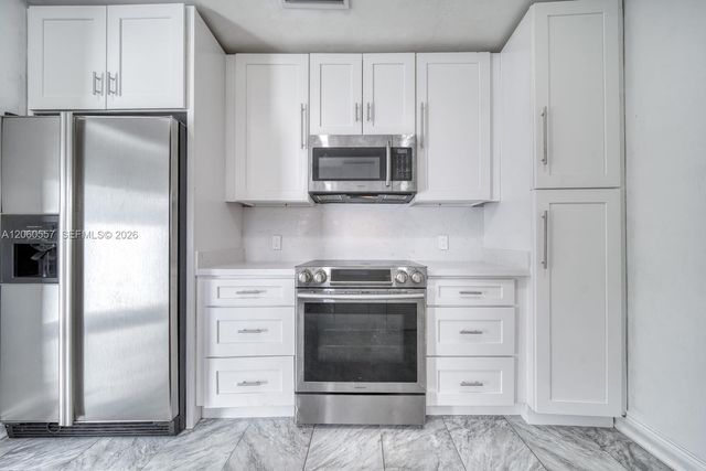 155 NW 191st St, Miami Gardens, FL 33169