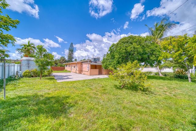 155 NW 191st St, Miami Gardens, FL 33169