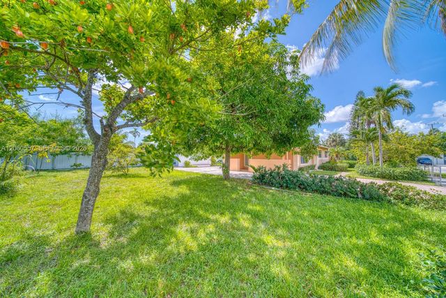 155 NW 191st St, Miami Gardens, FL 33169