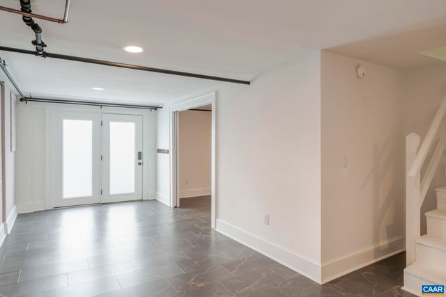 1014 SAINT CHARLES AVE, Charlottesville, VA 22901