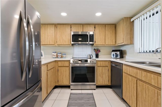 1068 LOTUS PARKWAY 834, Altamonte Springs, FL 32714