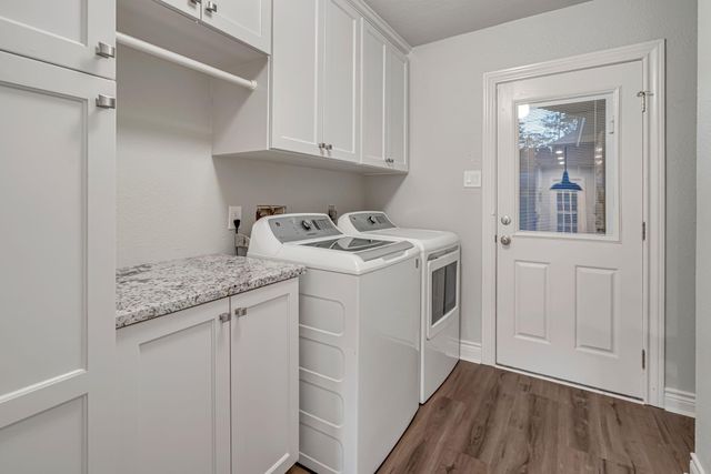 4702 Spring Lane, Baytown, TX 77521