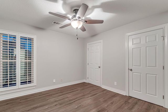 4702 Spring Lane, Baytown, TX 77521