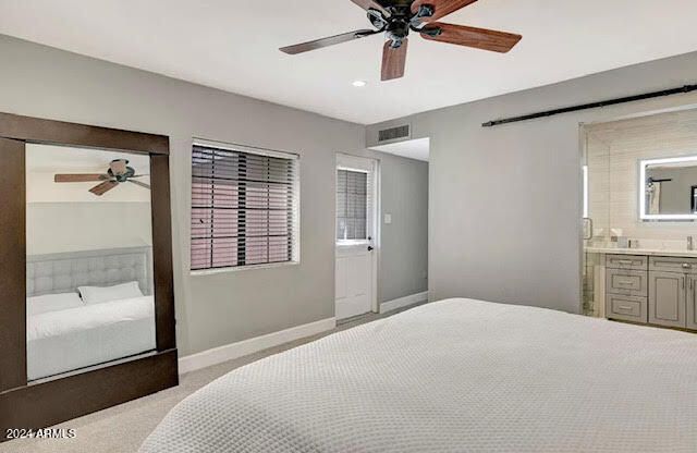 3909 E WHITTON Avenue, Phoenix, AZ 85018