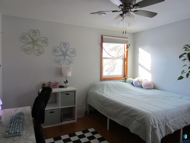 2701 S Elmwood Ave, Sioux Falls, SD 57105