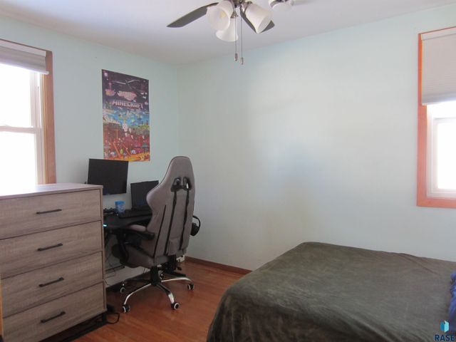 2701 S Elmwood Ave, Sioux Falls, SD 57105