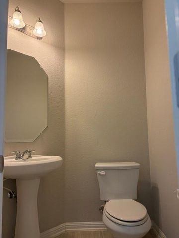 7220 Wyoming Springs DR 1001, Round Rock, TX 78681