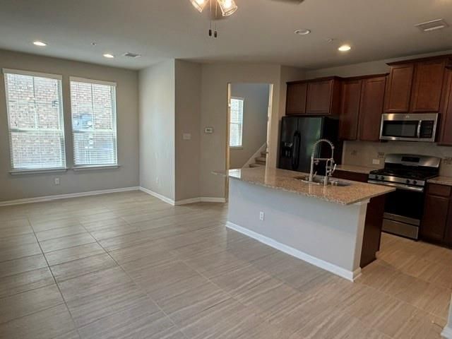 7220 Wyoming Springs DR 1001, Round Rock, TX 78681