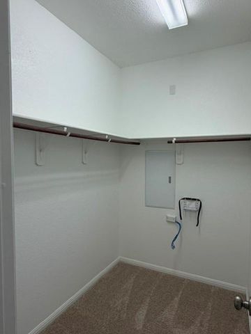 7220 Wyoming Springs DR 1001, Round Rock, TX 78681