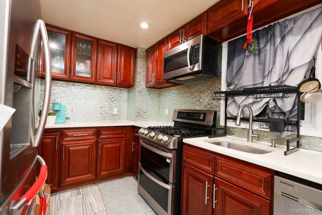 108-16 107th Avenue, Richmond Hill S., NY 11419