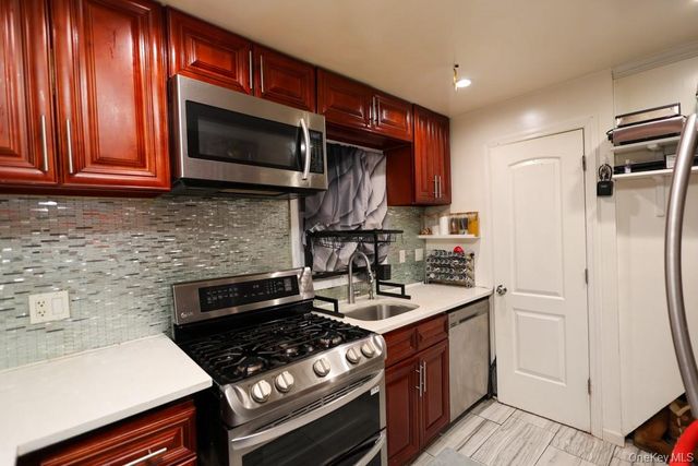 108-16 107th Avenue, Richmond Hill S., NY 11419