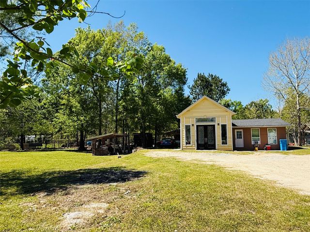 270 County Road 3409, Cleveland, TX 77327