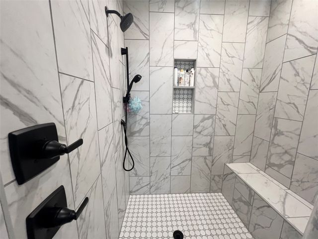 1005 W 8th Street N, Newton, IA 50208