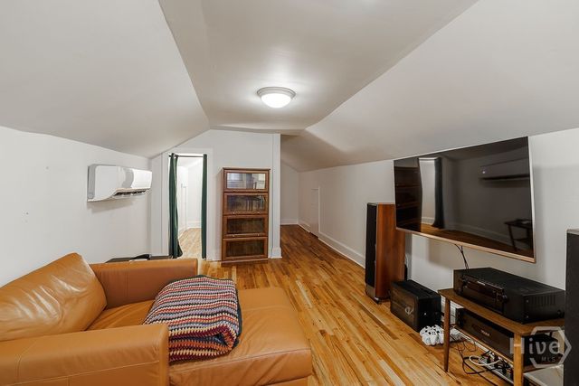 1686 S Milledge Avenue, Athens, GA 30606