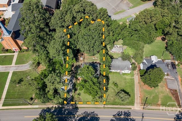 1686 S Milledge Avenue, Athens, GA 30606