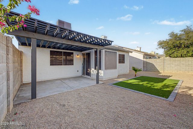 8809 W ATHENS Street, Peoria, AZ 85382
