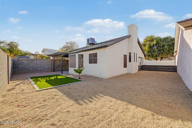 8809 W ATHENS Street, Peoria, AZ 85382