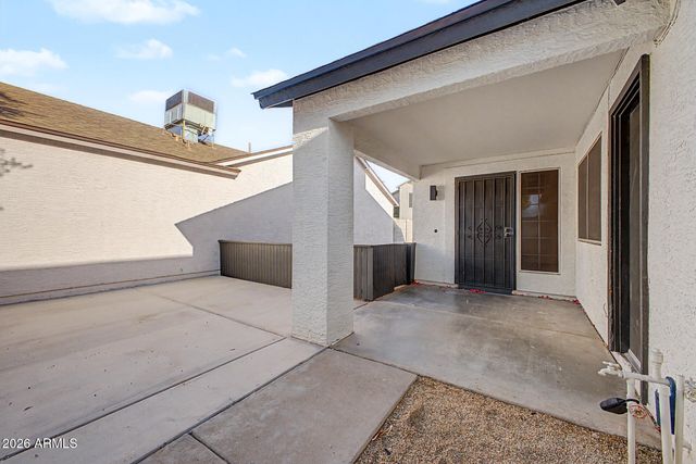 8809 W ATHENS Street, Peoria, AZ 85382