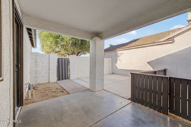 8809 W ATHENS Street, Peoria, AZ 85382
