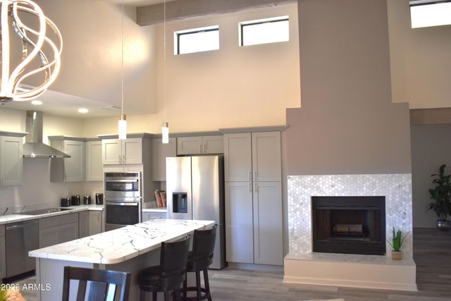 1019 E DESERT COVE Avenue, Phoenix, AZ 85020