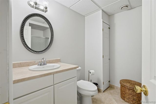 6140 Warwick Drive 6, Commerce Twp, MI 48382