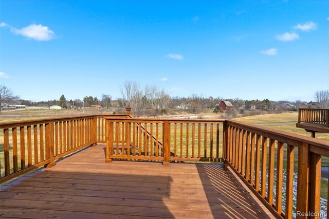 6140 Warwick Drive 6, Commerce Twp, MI 48382