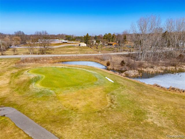 6140 Warwick Drive 6, Commerce Twp, MI 48382