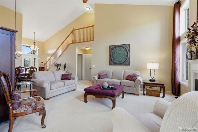 6140 Warwick Drive 6, Commerce Twp, MI 48382