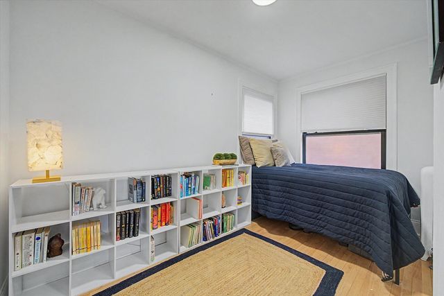 1200 W Sherwin Avenue 2K, Chicago, IL 60626