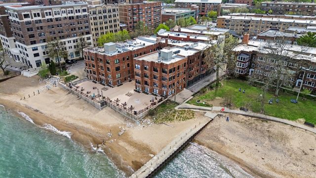 1200 W Sherwin Avenue 2K, Chicago, IL 60626