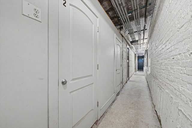 1200 W Sherwin Avenue 2K, Chicago, IL 60626