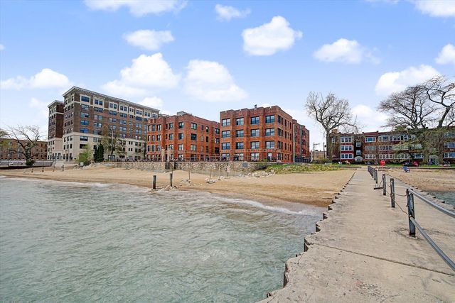 1200 W Sherwin Avenue 2K, Chicago, IL 60626