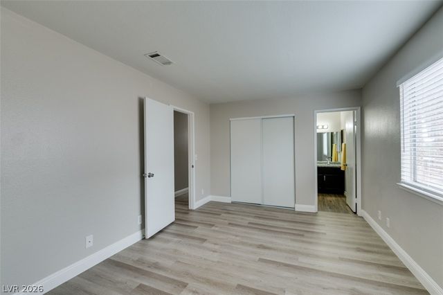 905 Scarlet Ridge Drive, Las Vegas, NV 89128