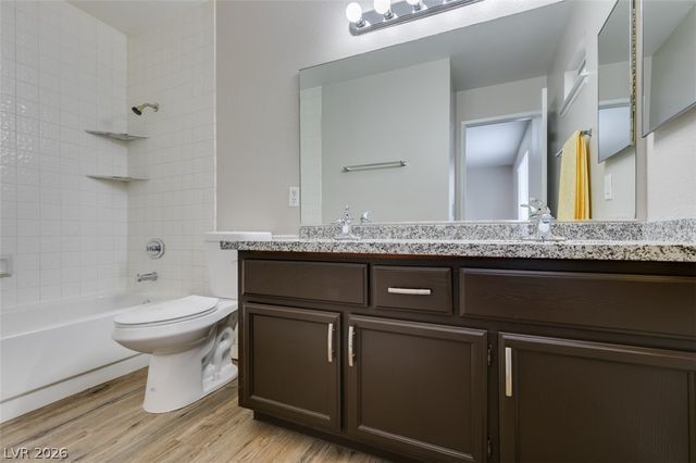 905 Scarlet Ridge Drive, Las Vegas, NV 89128