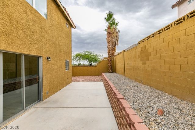 905 Scarlet Ridge Drive, Las Vegas, NV 89128