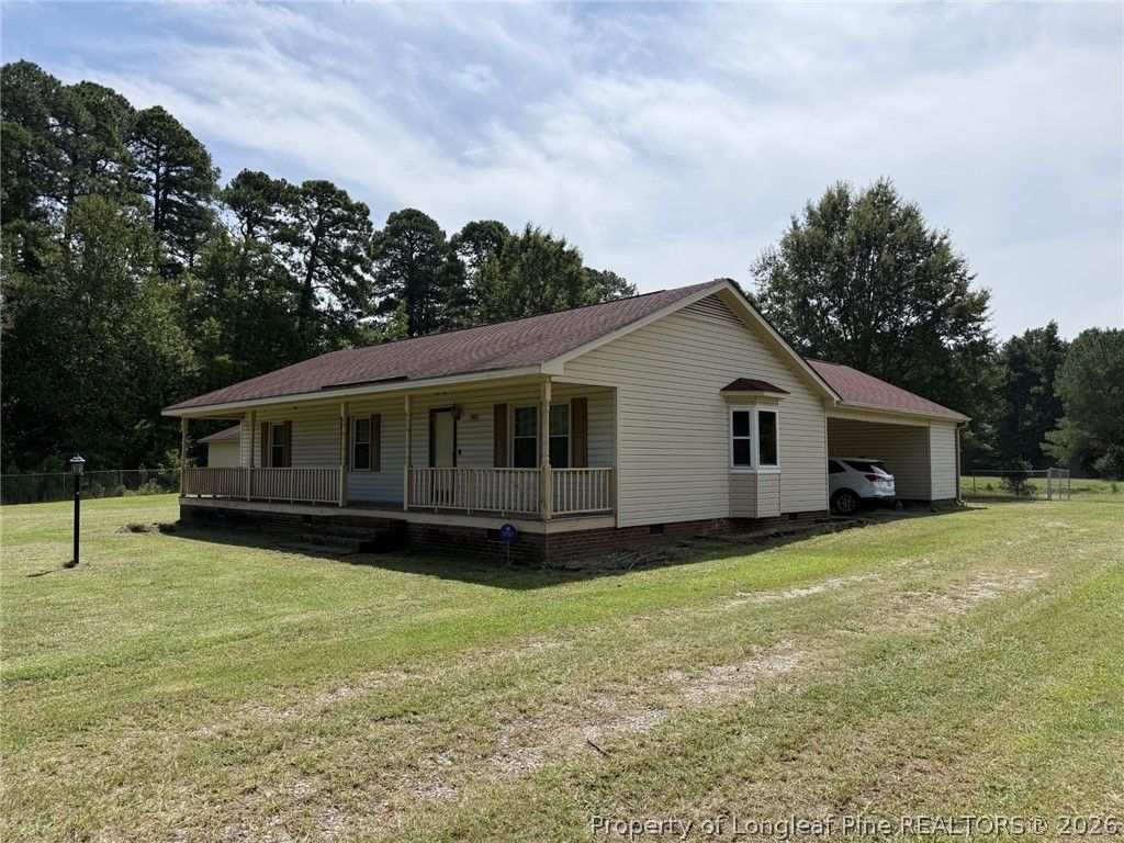 1952 Bee Gee Road, Lumberton, NC 28358 — exterior