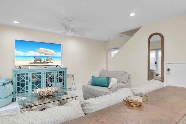 80 Le Grand Drive, Key Largo, FL 33037