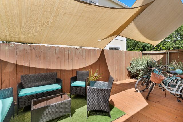 80 Le Grand Drive, Key Largo, FL 33037