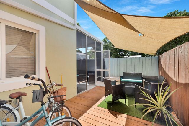 80 Le Grand Drive, Key Largo, FL 33037