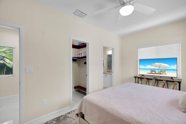 80 Le Grand Drive, Key Largo, FL 33037