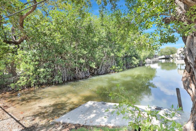 80 Le Grand Drive, Key Largo, FL 33037