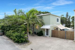 80 Le Grand Drive, Key Largo, FL 33037