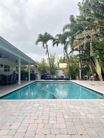 20931 NE 24th Ave, Miami, FL 33180
